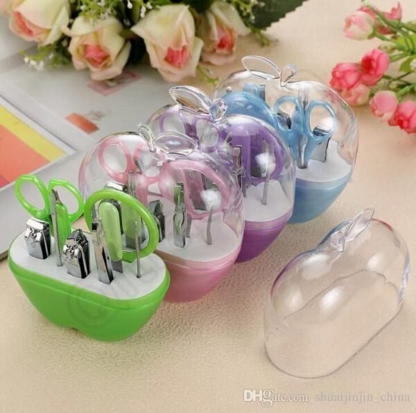 Creative 9 Pcs Apple Manicure Pedicure Set